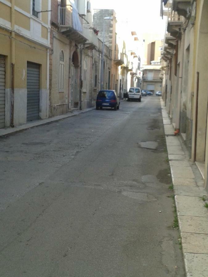 B&B Gvs Trapani Bagian luar foto